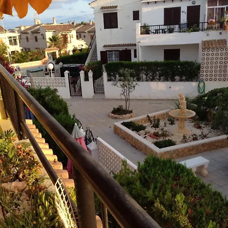 Apartment Bungalow With Garden In A Quiet Area Near The Sea